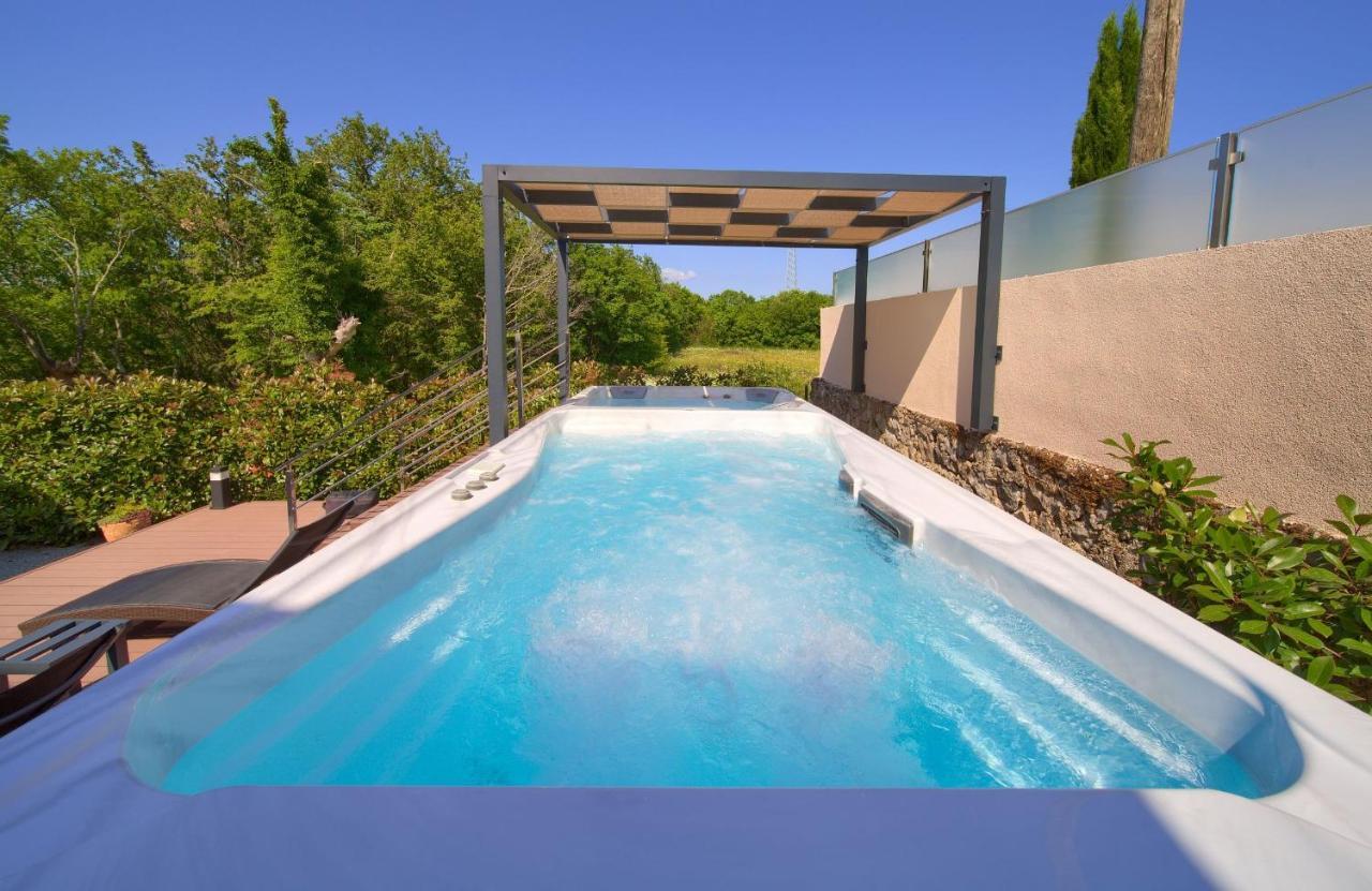 Holiday House Sea & Sun Residence Rasopasno Экстерьер фото